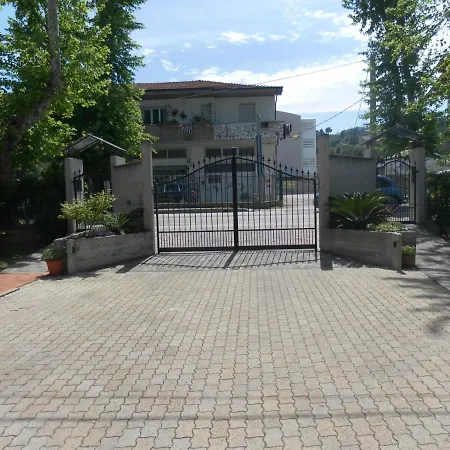 Donna Rosa Apartment